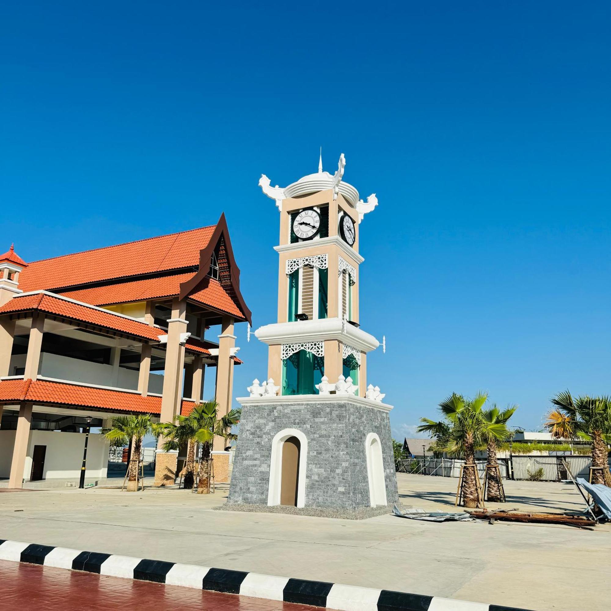 Rayyaz Inn Куала-Тренгану Экстерьер фото
